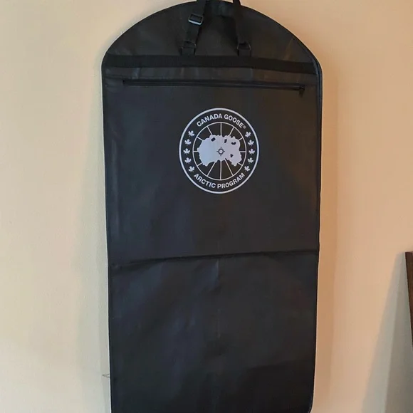 Canada Goose Garment bag - Picture 4 of 7